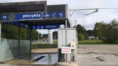 Skubiai parduodu veikiančią dviejų vietų  savitarnos plovyklą.