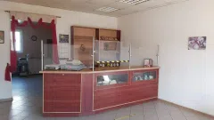 Parduodama  kepyklėlė-parduotuvė Utenos centre - 2