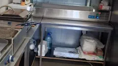 Veikianti greito maisto užkandinė - 3