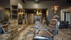 Parduodamas pilnai įrengtas barbershop'as