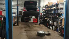 Pelningai dirbantis autoservisas Vilniuje, Naujamiesčio mikrorajone