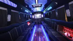 Perku party autobusiuką ar autobusą.