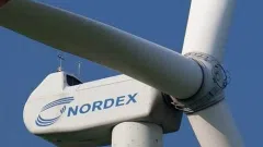 Dvi veikiančios vėjo jėgainės Nordex N90