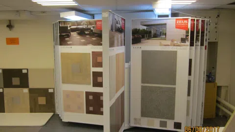 PARDUODAMAS VERSLAS- PREKYBA SANTECHNIKA IR PLYTELĖMIS - 1