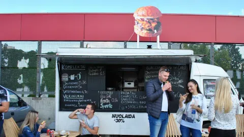 Food truck - 1