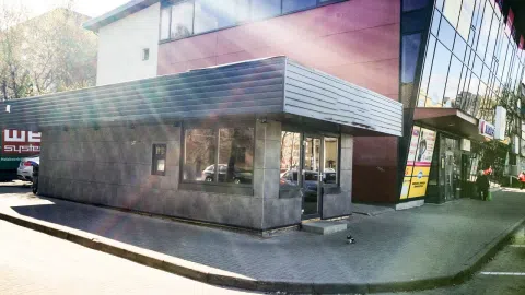 Pigiai parduodama pelningai dirbanti kebabinė Vilniuje - 1