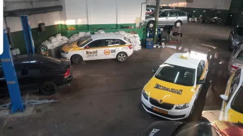 Parduodamas automobilių servisas pačiame Vilniaus centre. - 1