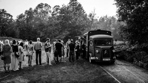 Parduodamas vintažinis Food Truck'as - 1