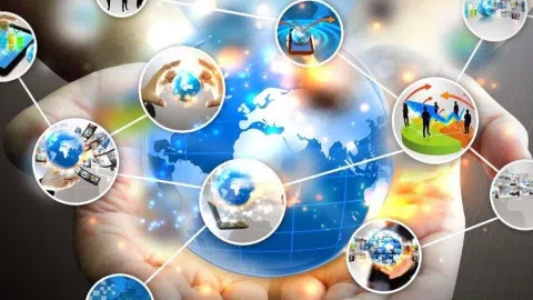 Globalus IT projektas - informacijos ekvivalentas - pinigai - 1