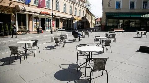 Investuociau i bara, restorana - 1
