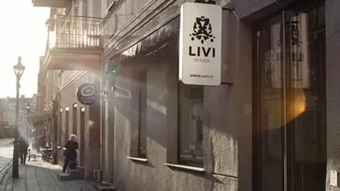 Parduodamas BUTIKAS, Kauno senamiestyje (Vilniaus g. 15) – labai geroje, praeinamoje vietoje! - 1