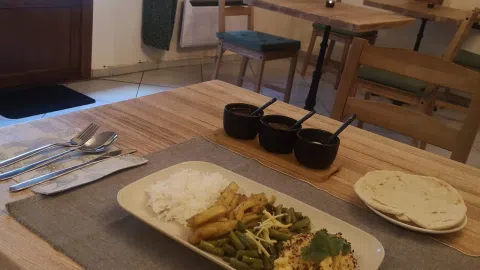 Parduodamas indisko maisto restoranelis - 1
