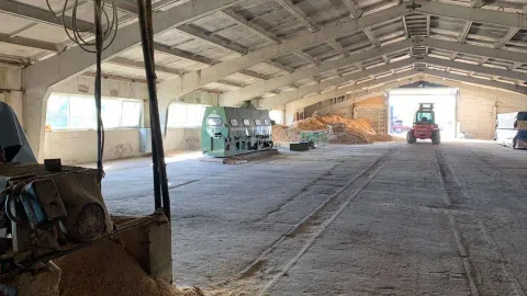 Ieškau partnerio, turiu 4200m2 patalpas 75km nuo Vilniaus - 1