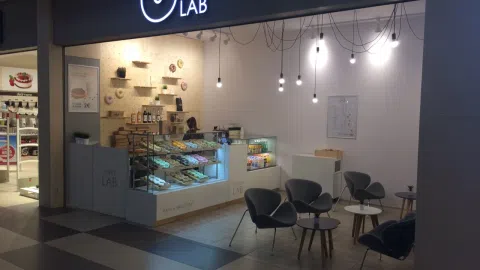 Parduodami kavinės baldai - 1