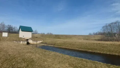 Parduodama veikianti hidroelektrinė - 1
