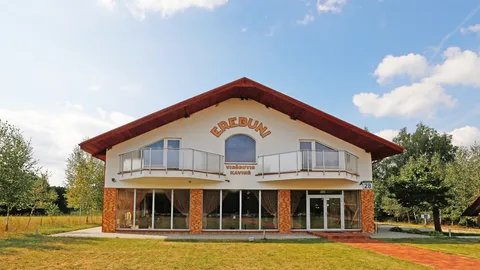 Parduodu kavinę-viešbutį