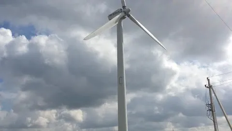 Parduodama vėjo jėgainė 250 kW Šakių r.
