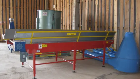 Šiaudų-pjuvenų briketavimo ir granuliavimo įranga