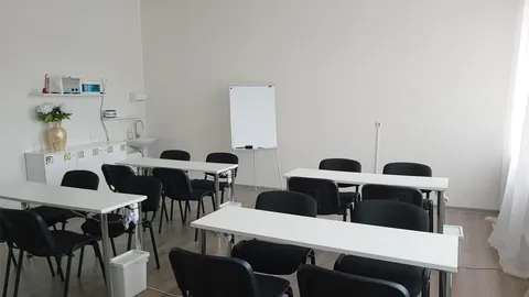 Parduodama mokymų klasė