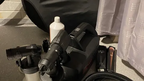 Purškiamo įdegio įranga