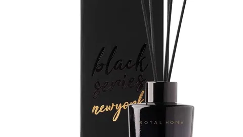 Parduodamas kokybiškų namų kvapų sandelio likutis.