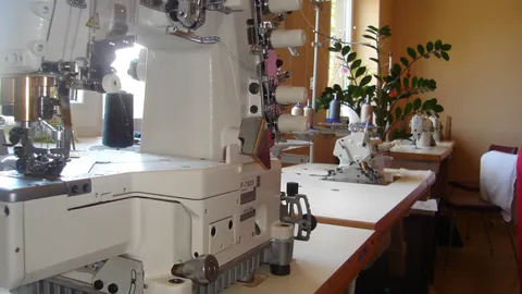 Skubiai Parduodu Turimą Siuvimo Įrangą